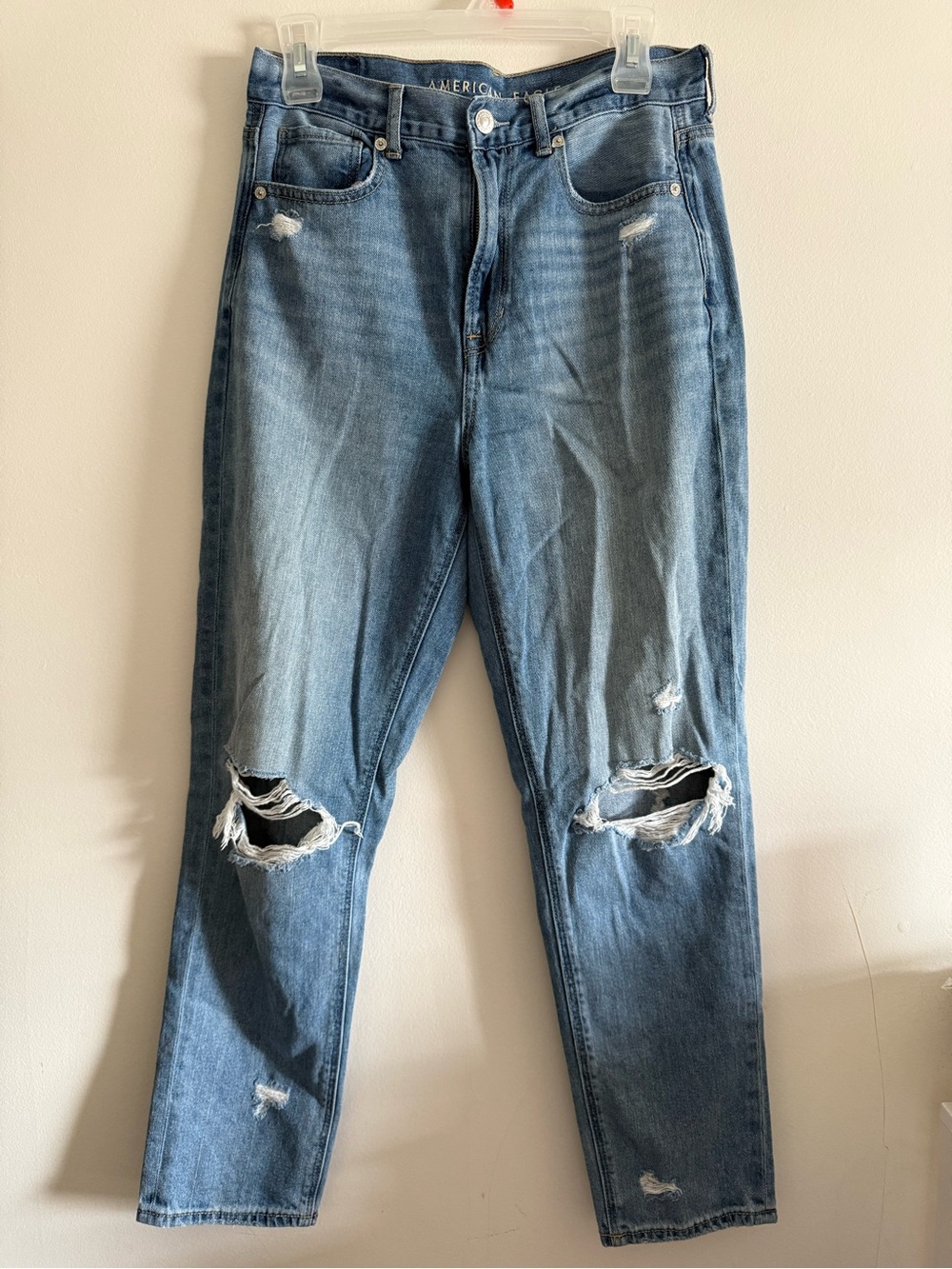 American Eagle Light Blue Ripped Mom Jean - size 6